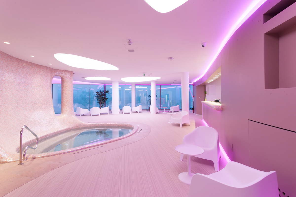 https://nbc.siteuri.pro/wp-content/uploads/2020/10/NBC-Arhitect-_-Zenith_Spa-_-Mamaia_Romania-_-seaside_spa-_-interior_design_2.jpg
